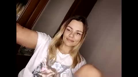 KrissSexi online show from 10.30.25