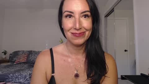 Krissy online show from 12.06.24