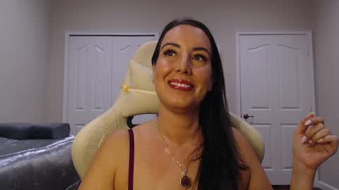 Krissy online show from 12.24.24