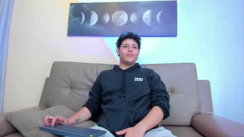 krist_palma online show from 02.21.25