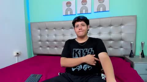 krist_palma online show from 02.25.25