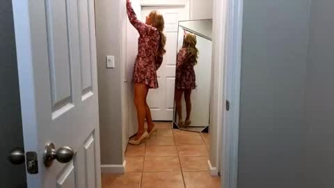 Kristal Mountain online show from 10.29.25