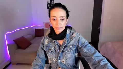 Sophia online show from 12.18.25