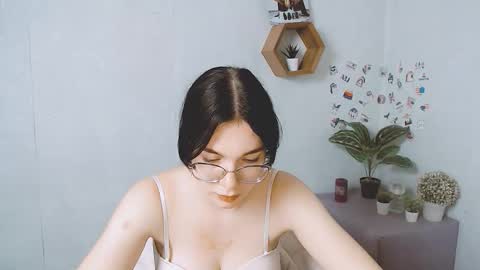 Kristen online show from 10.08.25