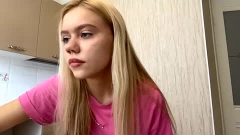Snapshot of kristifelicien chatting on 06.12.26 Blake online show from 06.12.26