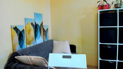 Christina online show from 11.20.25