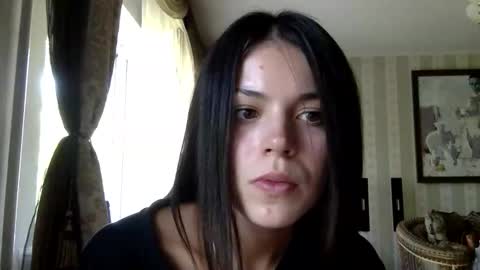 Snapshot of kristinalamour96 chatting on 09.12.25 kristinalamour96 online show from 09.12.25