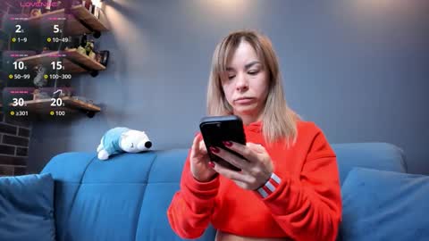 Muscle Queen online show from 03.04.26