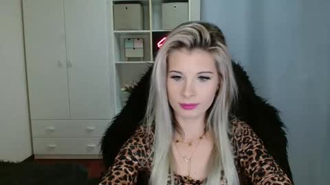 KristineAmore online show from 11.03.25