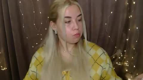 KristyFlowers online show from 12.20.24