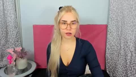 KristyFlowers online show from 01.11.26