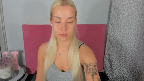 KristyFlowers online show from 04.06.26