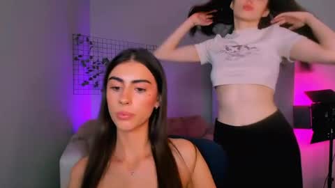 Snapshot of kristylovee chatting on 09.10.25 Kristy online show from 09.10.25