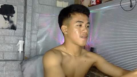 kritthanarkorn online show from 02.02.26