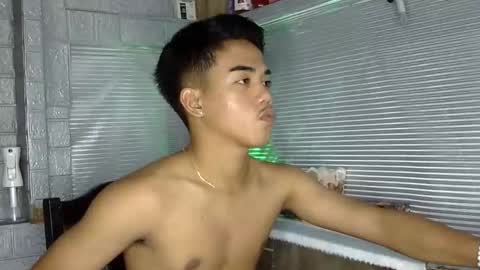 kritthanarkorn online show from 02.21.26