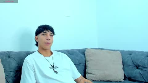 Snapshot of kroywave chatting on 07.10.26 Kroy Wave Muscle Tattoos Latino online show from 07.10.26