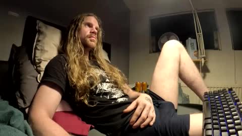 Krullz online show from 12.22.25