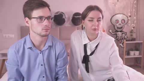 Snapshot of krutfrut chatting on 10.29.25 Fluffy and Krut online show from 10.29.25