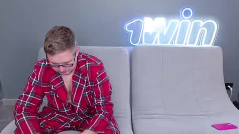 WebcamWhore online show from 01.01.25