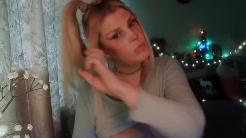 Annika  MTF ts post -op online show from 12.05.24