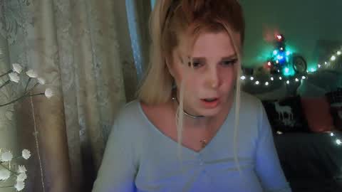 Annika  MTF ts post -op online show from 12.06.24