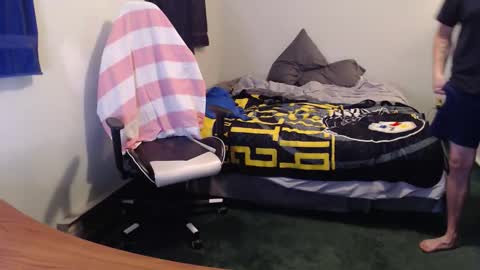 Kuggy online show from 10.25.25