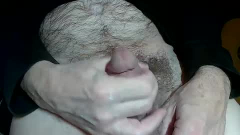 Snapshot of kumtimer chatting on 12.17.24 kumtimer online show from 12.17.24