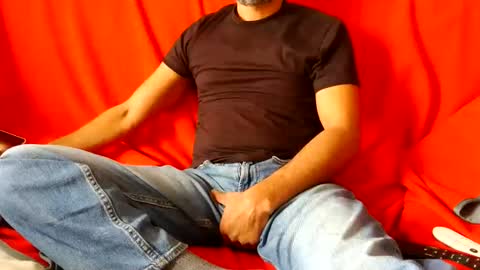 Ohm. online show from 04.12.26