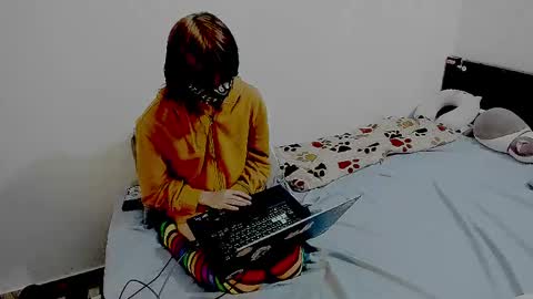 Snapshot of kurtabyss chatting on 04.11.26 Kurt online show from 04.11.26