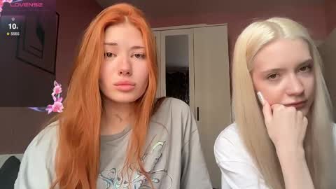 Snapshot of kvetapin chatting on 06.09.26 Bella and Alexandra online show from 06.09.26