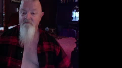 Snapshot of kyhgihntight chatting on 01.02.25 Nick Nude Celt KYHighNTight online show from 01.02.25