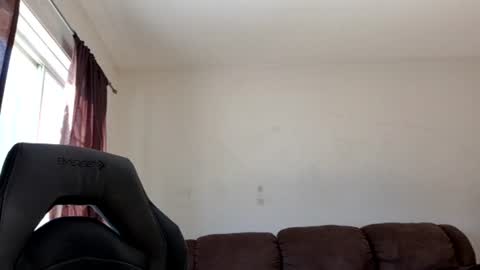 Snapshot of kyle67527 chatting on 10.03.25 kyle67527 online show from 10.03.25