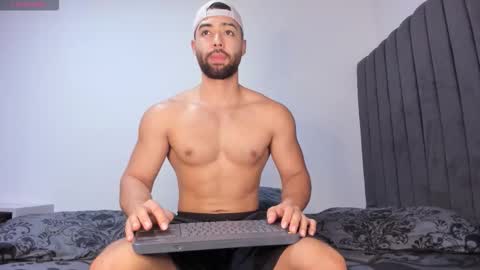 Kyle collinz online show from 10.14.25