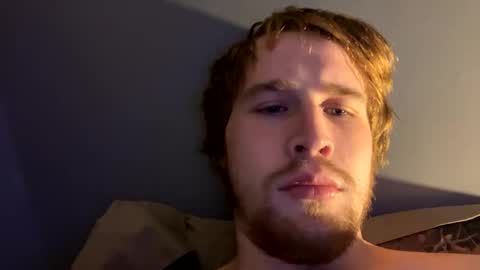 Snapshot of kylelovepussy69 chatting on 02.02.25 kylelovepussy69 online show from 02.02.25