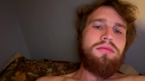 Snapshot of kylelovepussy69 chatting on 10.17.25 kylelovepussy69 online show from 10.17.25