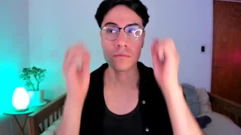 Kylian Zarate online show from 12.01.25