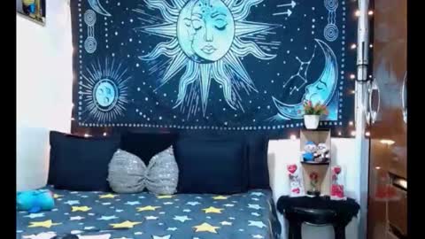 kylie online show from 04.08.26