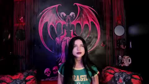 Snapshot of kylie_foxx1 chatting on 08.06.26 submissive demon Please help me to reach 500 thumbs up online show from 08.06.26