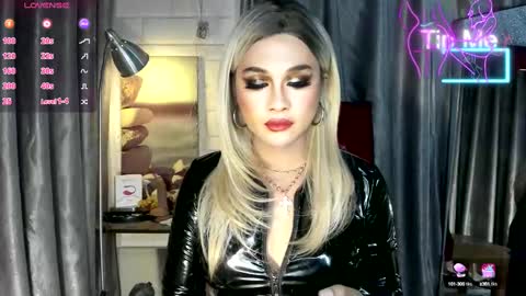 kylie online show from 03.04.25