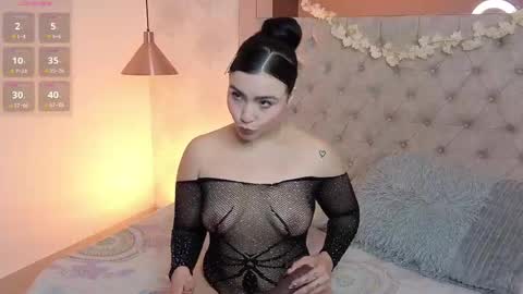 Snapshot of kylie_river chatting on 04.25.26 Kylie online show from 04.25.26