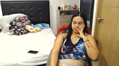 Snapshot of kylie_switch chatting on 06.11.26 Instagram Kylie switch followme buy lovense here online show from 06.11.26