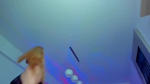 KYLIE online show from 12.29.24