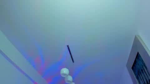 KYLIE online show from 03.04.25