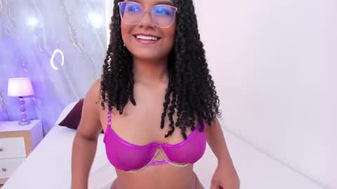 Kylie  online show from 03.07.25