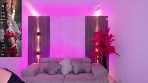 Snapshot of kyliie_jones chatting on 01.15.25 KYLIE online show from 01.15.25