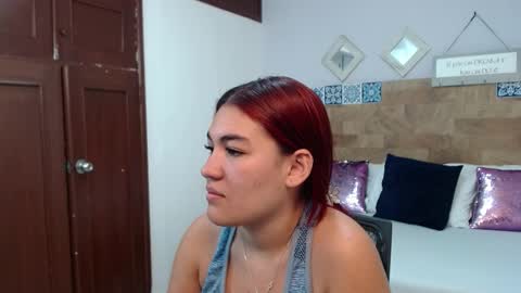 Snapshot of kyliiebaker chatting on 01.09.26 Kylie online show from 01.09.26