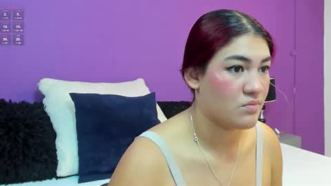 Snapshot of kyliiebaker chatting on 03.09.26 Kylie online show from 03.09.26