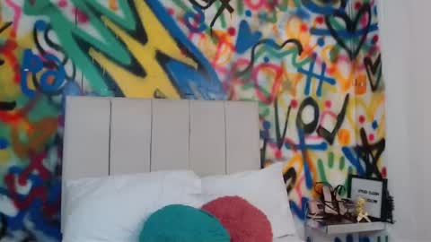 Snapshot of kyliiebaker chatting on 03.23.26 Kylie online show from 03.23.26