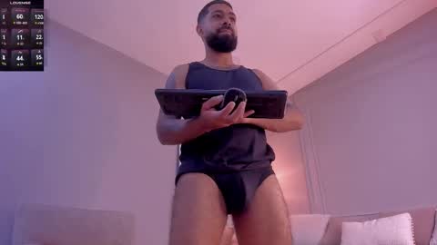 Kylliam Levis online show from 10.18.25