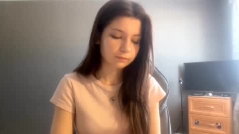 Snapshot of kymberlychimes chatting on 02.21.26 Kary online show from 02.21.26